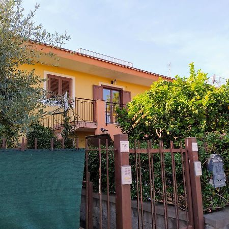 Casa Vacanze I Mori Mascali Exteriér fotografie